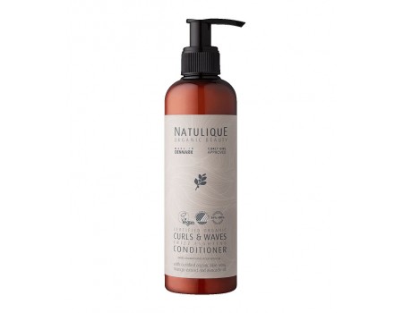 Кондиционер для кудрявых и волнистых волос  CURLS AND WAVES Natulique 250 ml